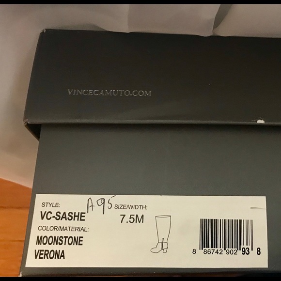 Vince Camuto Women's 'Sashe' Grey Suede Boots - Picture 6 of 8